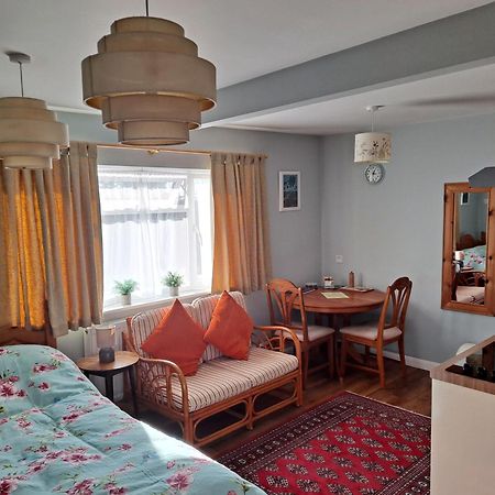 Cheltenham Studio Apartment Ngoại thất bức ảnh